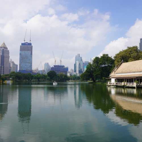 Бангкок. Парк Люмпини. (30.10.2023)