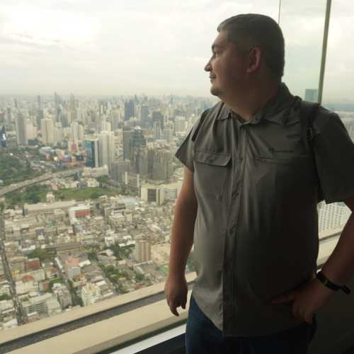 Бангкок. Я на смотровой площадке башни Байок II. (30.10.2023)