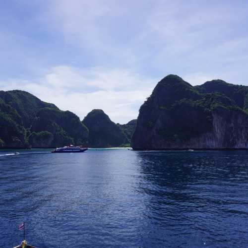 Остров Пхи-Пхи-Лей. (06.11.2023)