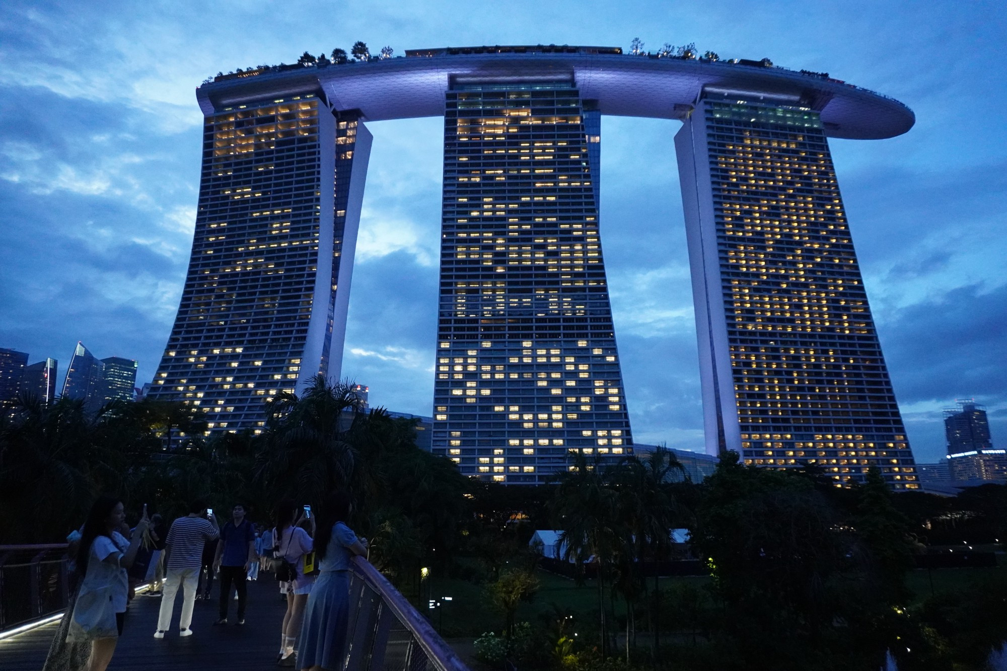 Сингапур. Здание отеля Marina Bay Sands. (10.01.2024)