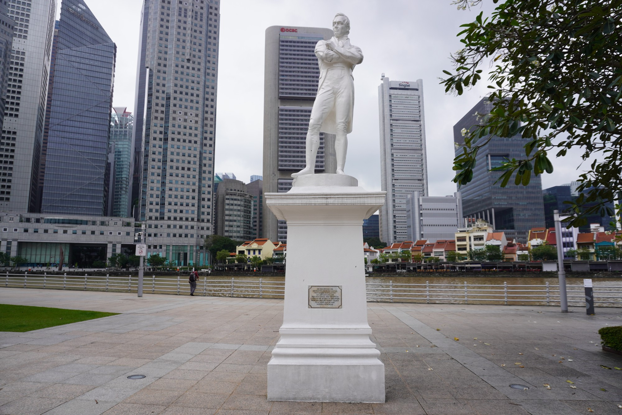 Сингапур. Памятник сэру Стэмфорду Раффлзу. (11.01.2024)