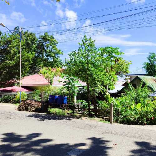 Ослоб, Филиппины