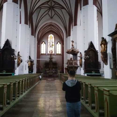 Соборная церковь Святых Петра и Павла, Польша