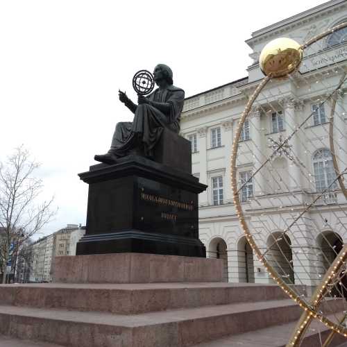 Памятник Николаю Копернику, Польша