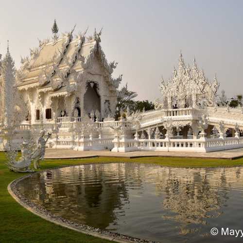 Ват Ронг Кхун, Thailand