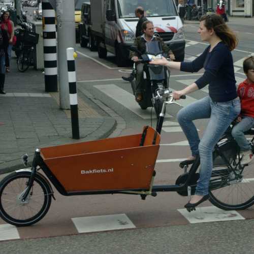 Голландия — это велосипеды, сотни тысяч велосипедов!