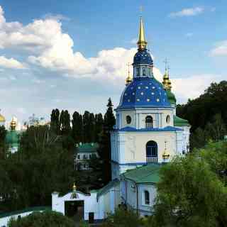 Vydubychi Monastery photo