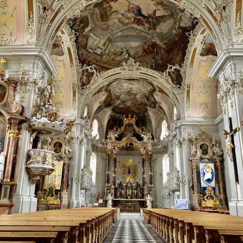 Wilten Basilica photo