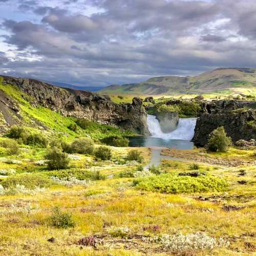 Хьяулпарфосс, Исландия