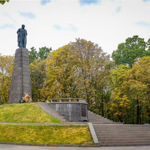 Тарасові Шевченкові, Украина