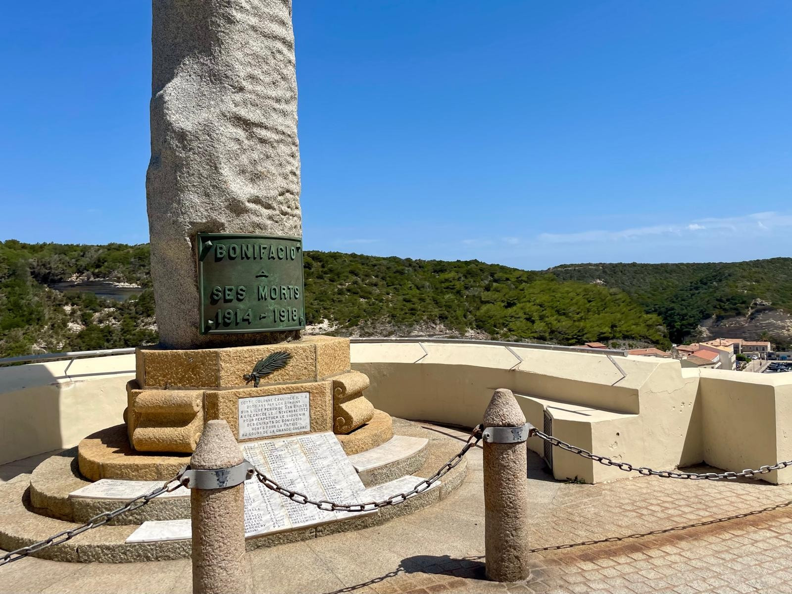 Monument aux Morts, Франция