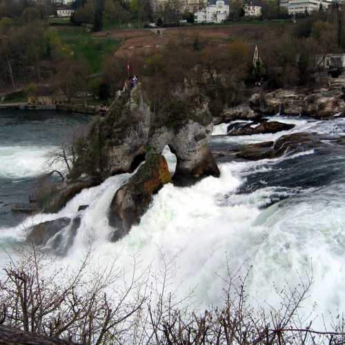 Нойхаузен-ам-Райнфалль, Швейцария
