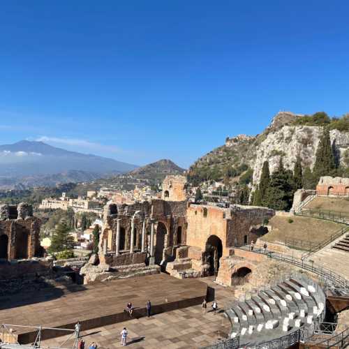 Древнегреческий театр в Таормине, Italy