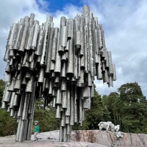 Памятник Сибелиусу, Финляндия