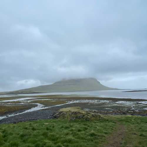 Стиккисхоульмюр, Исландия