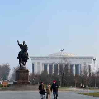 Памятник Амиру Темуру (Тамерлан photo