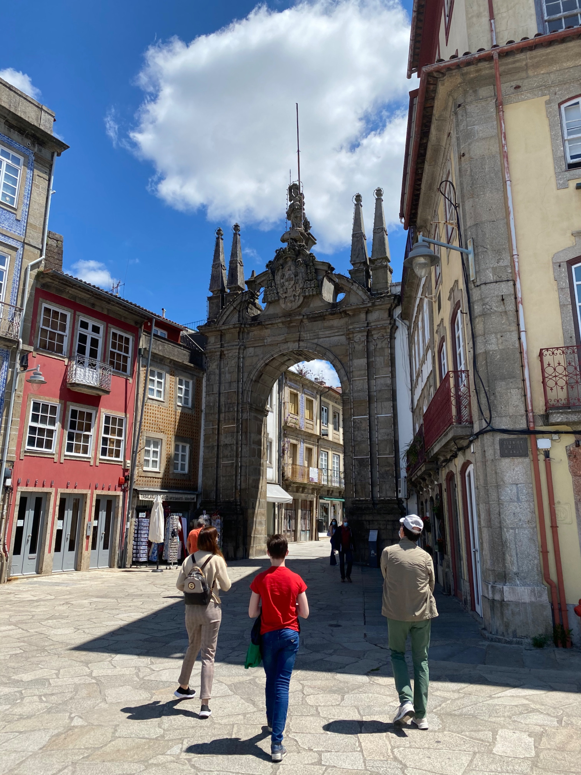 Arco da Porta Nova, Portugal