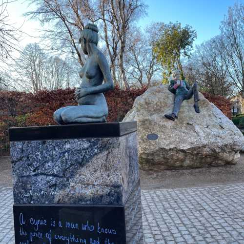 Oscar Wilde Memorial, Ирландия