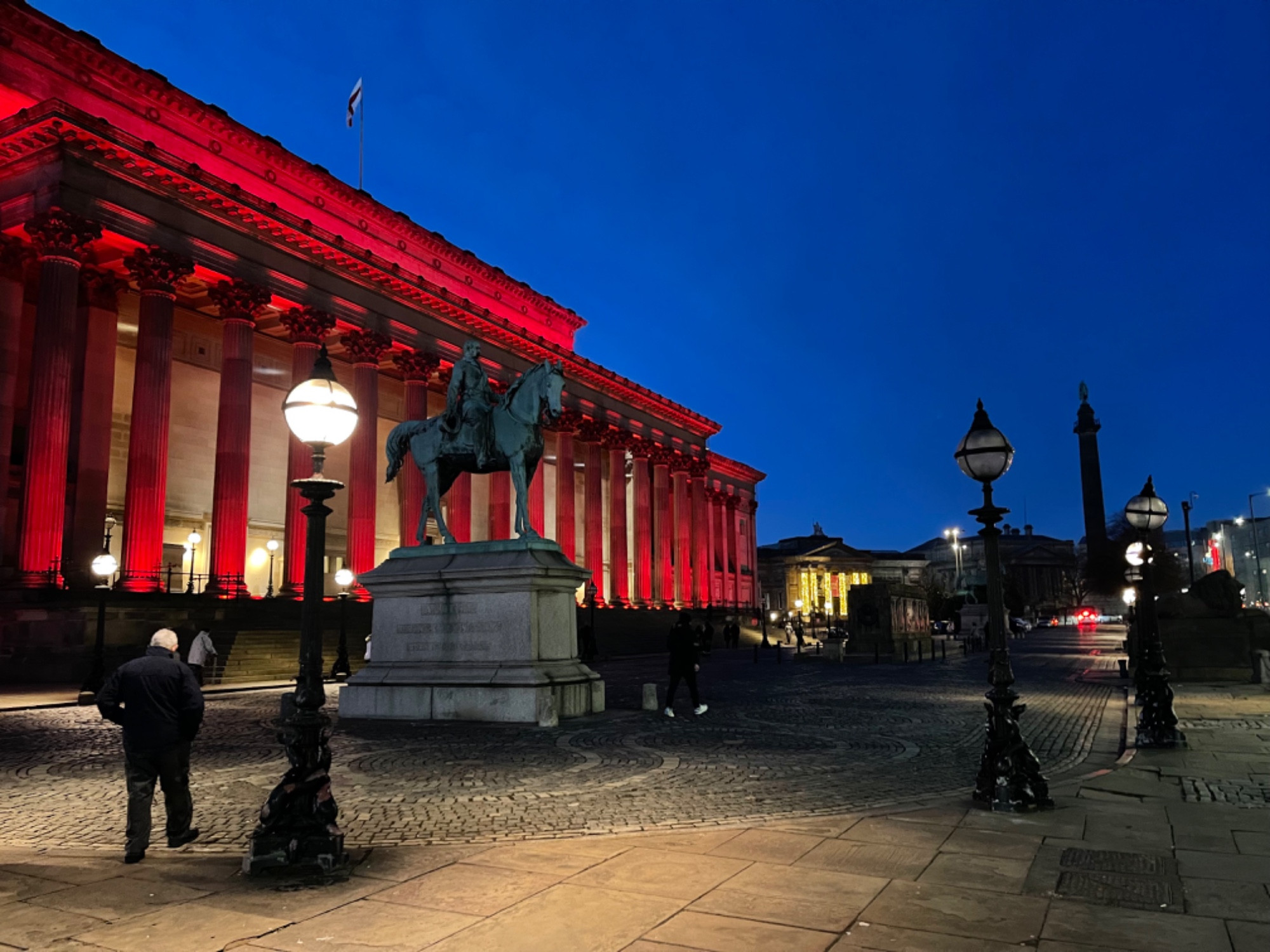 St. George's Hall, Великобритания