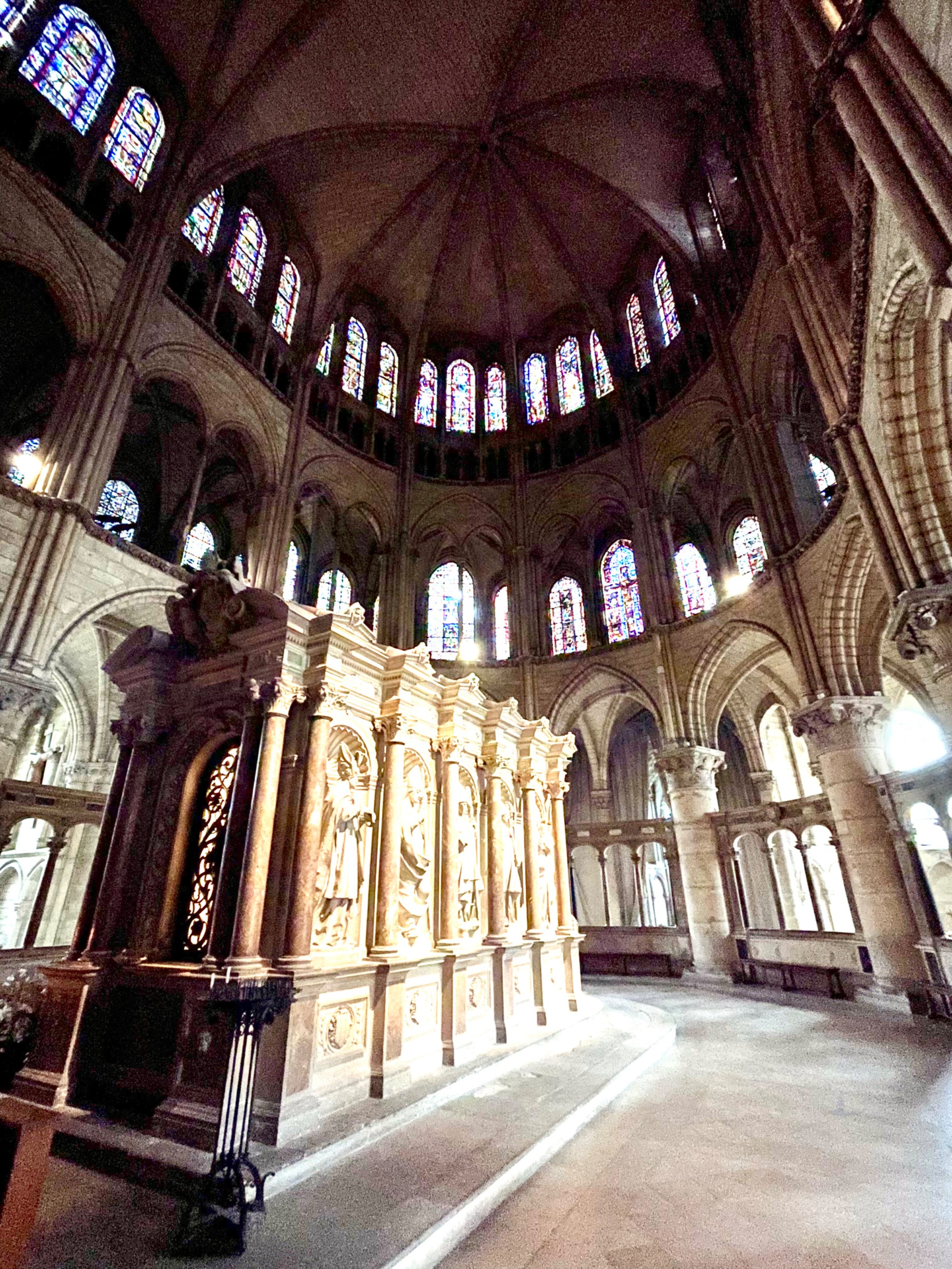 Базилика Святого Ремигия, France