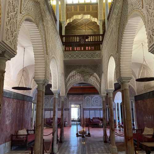 Музей- дворец барона Эрланже, Тунис