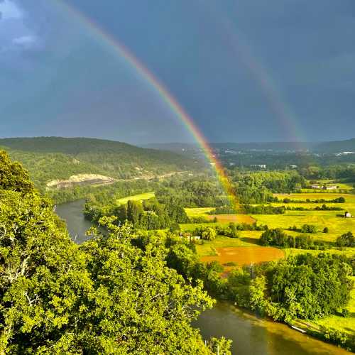 Меркюес, France