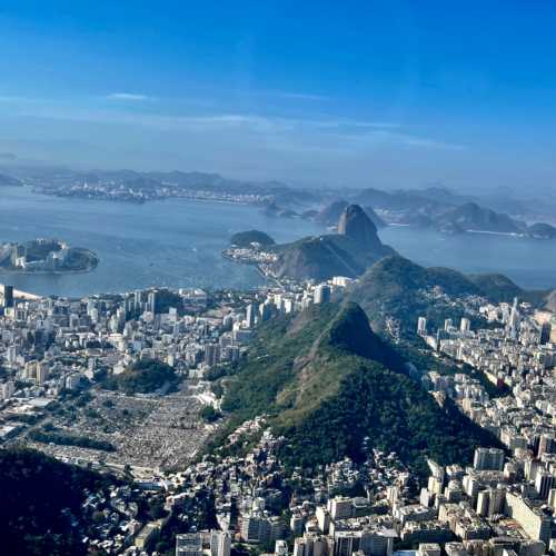 Вертолетная экскурсия над Рио, Бразилия