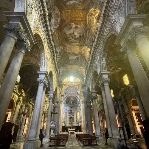 Церковь Сен Сир, Italy
