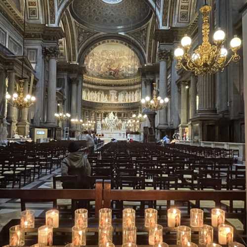 Церковь Мадлен, Франция