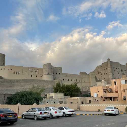 Крепость Бахла, Оман