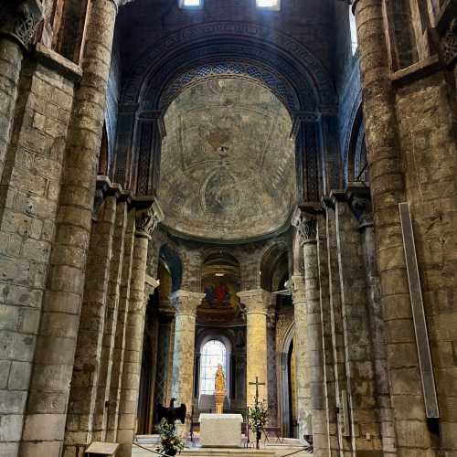 Церковь Нотр-Дам, France