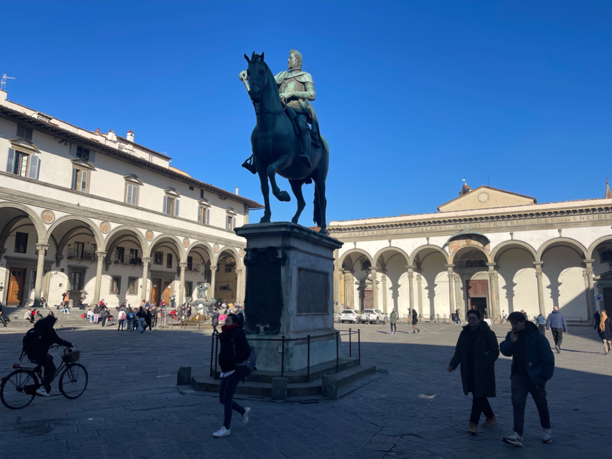 Statua equestre di Ferdinando I, Италия