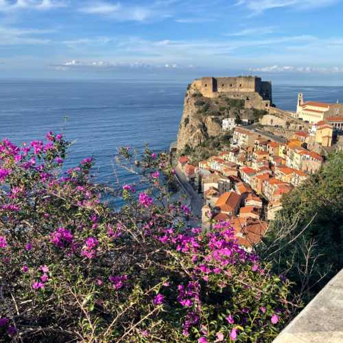 Бельведер Шилла, Italy