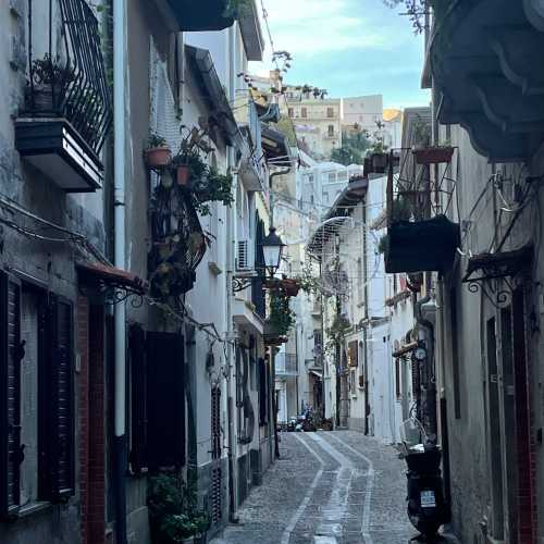 Via Chianalea, Italy