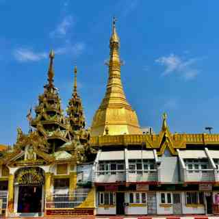 Пагода Суле photo