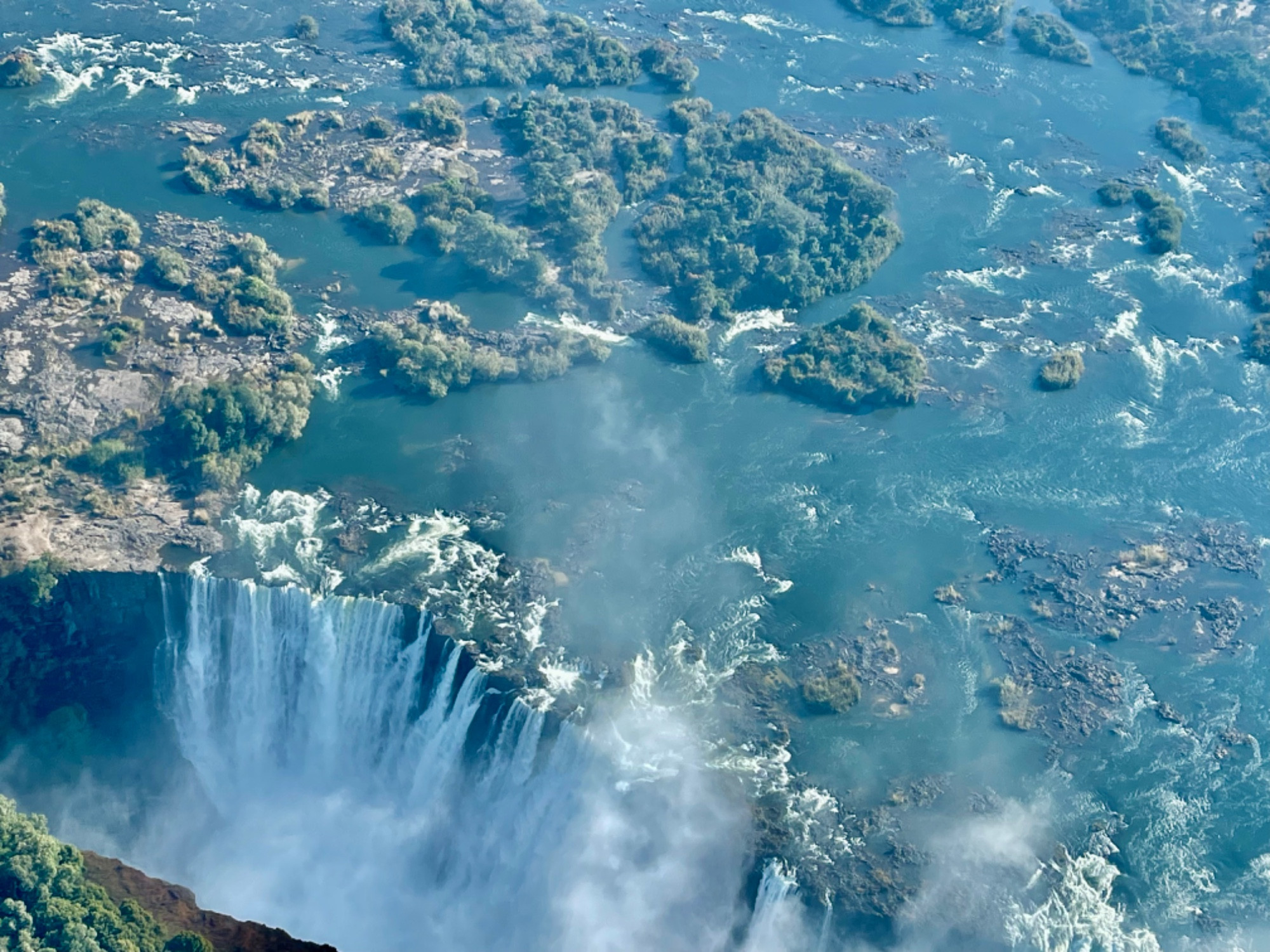 Вертолетный трип над водопадом Виктория, Зимбабве