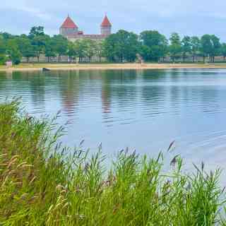 Kuressaare sadama sihi alumine tulepaak
