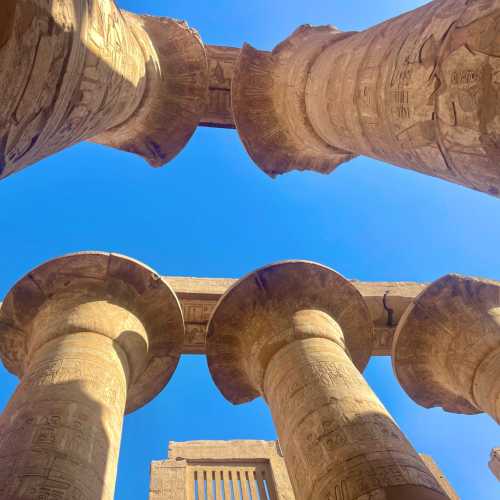 Colonnade, Египет