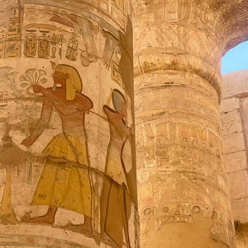 Colonnade, Египет