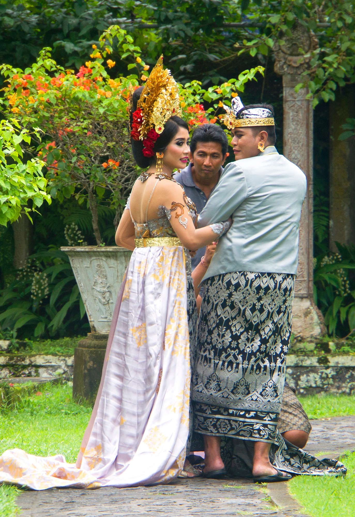 Бали. Местная свадьба.