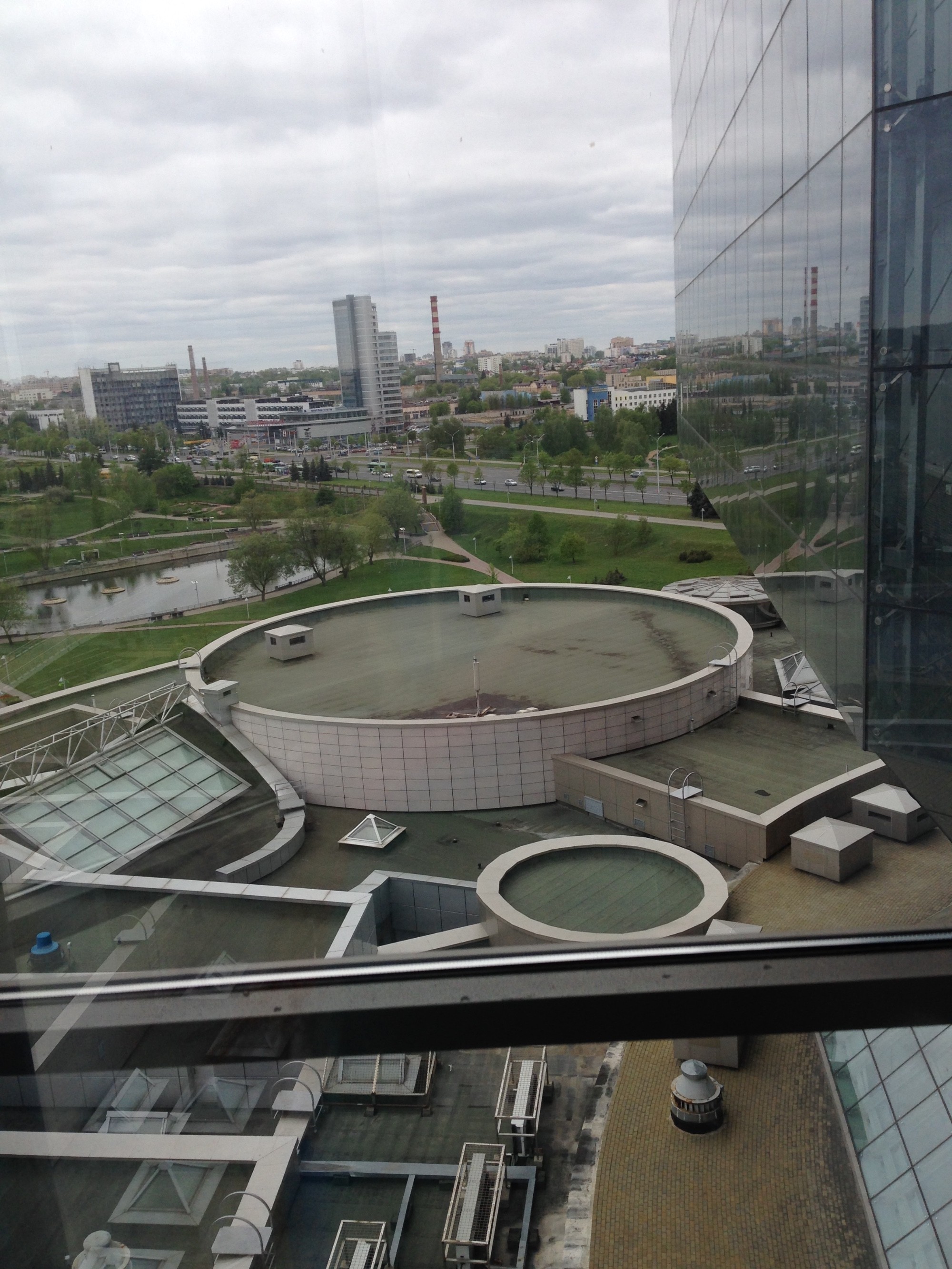Вид со смотровой библиотеки в Минске 