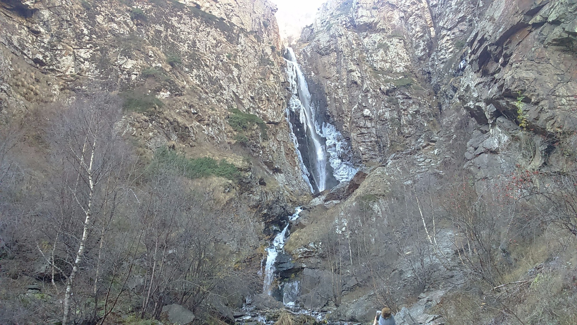 Водопад Гвелети, Дарьяльское ущелье