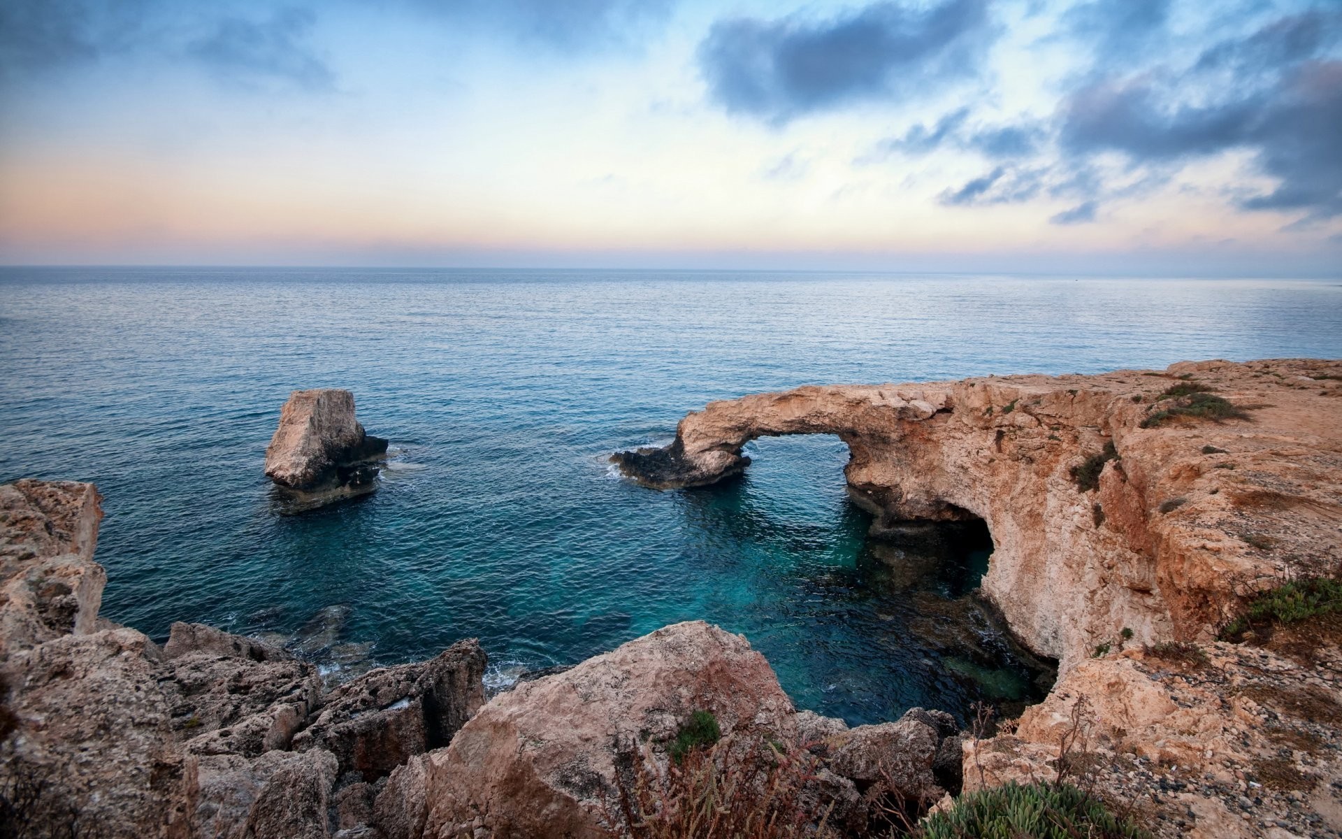 Γέφυρα των Ερωτευμένων (Love Bridge), Cyprus