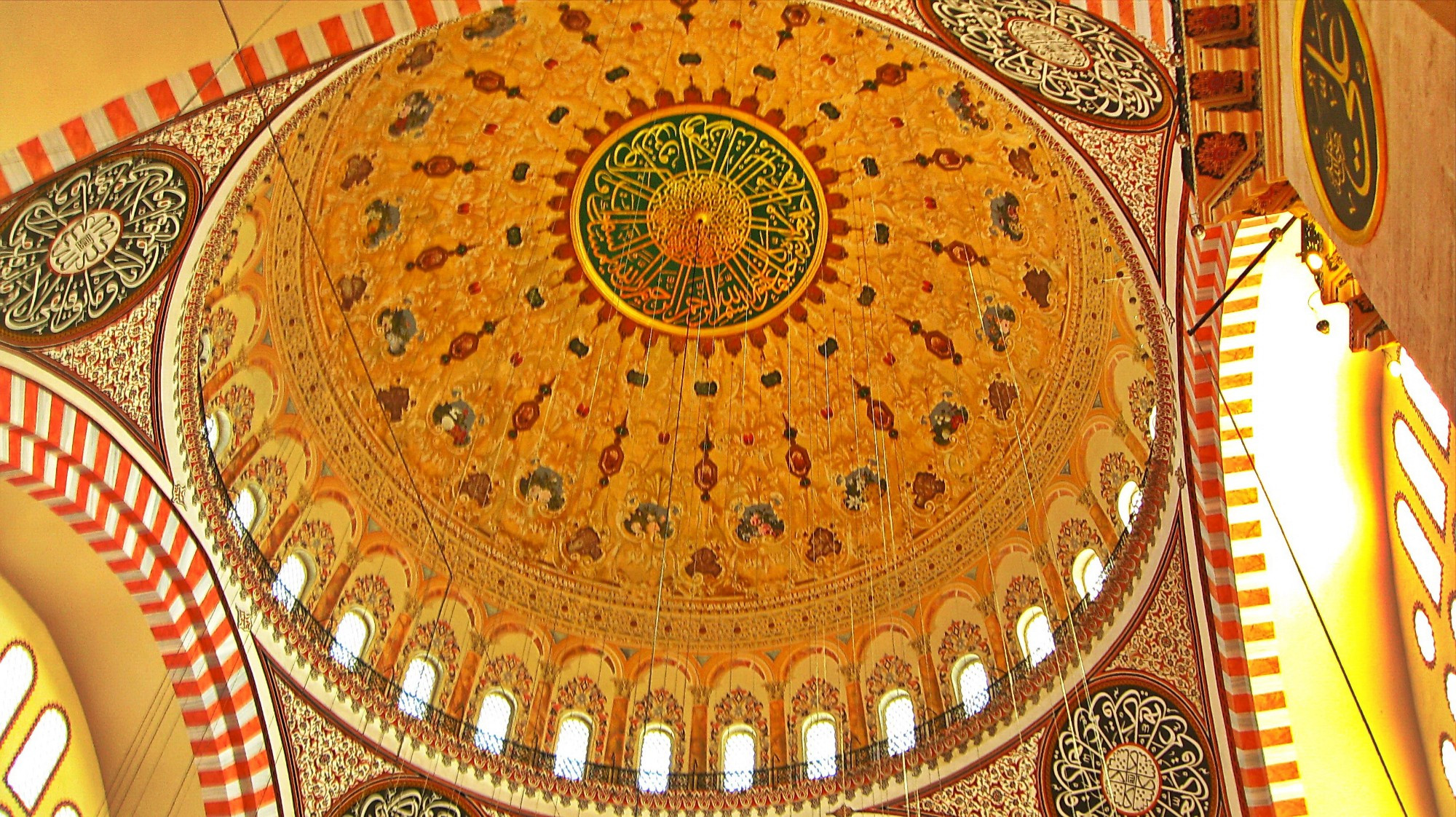 Свод мечети Дворца Сулеймана