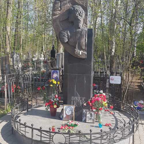 Victor Tsoi grave, Russia