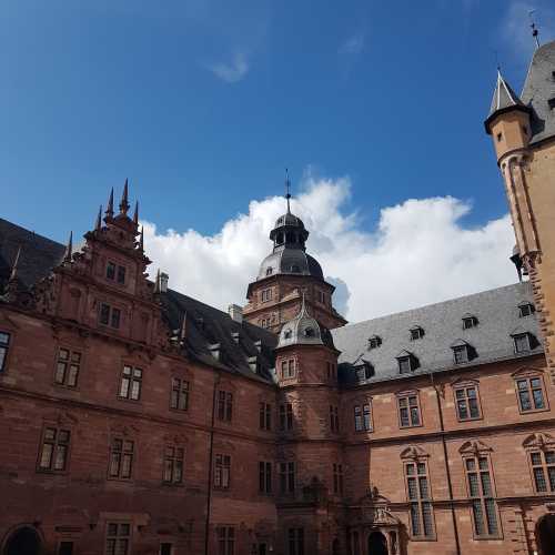 Aschaffenburg Schloss Johannisburg<br/>
August 2022