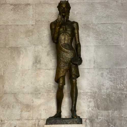 Статуя Зевса в храме Юпитера, Сплит