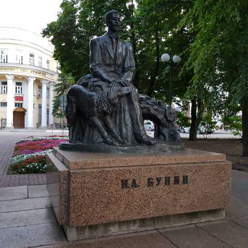 S. Ya. Marshak's monument, Russia