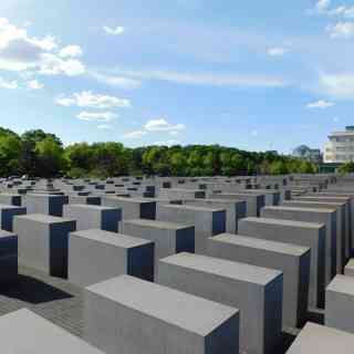 Мемориал памяти убитых евреев Европы photo