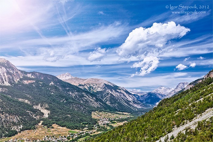 Саузе-ди-Чезана, Italy